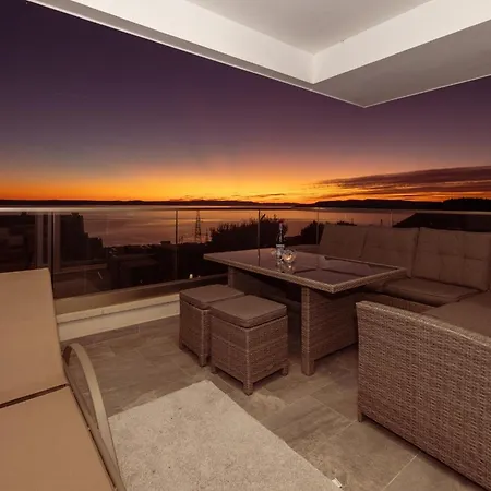 Lille Apartman Makarska