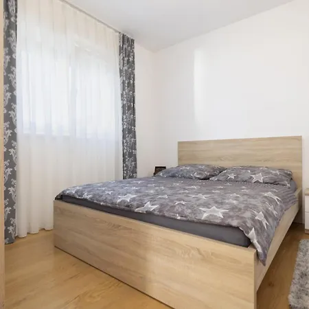 Lille Apartman